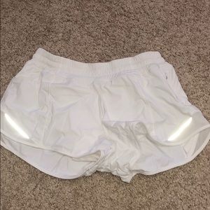 Lululemon Hotty Hot Short